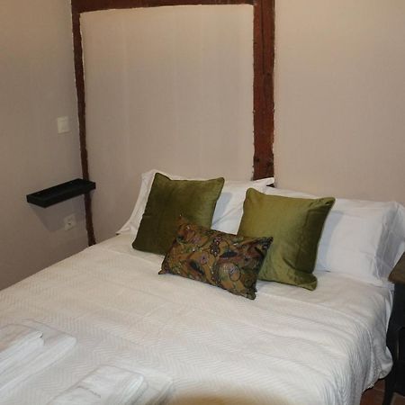 Apartamentos Coliseo Toledo Eksteriør billede
