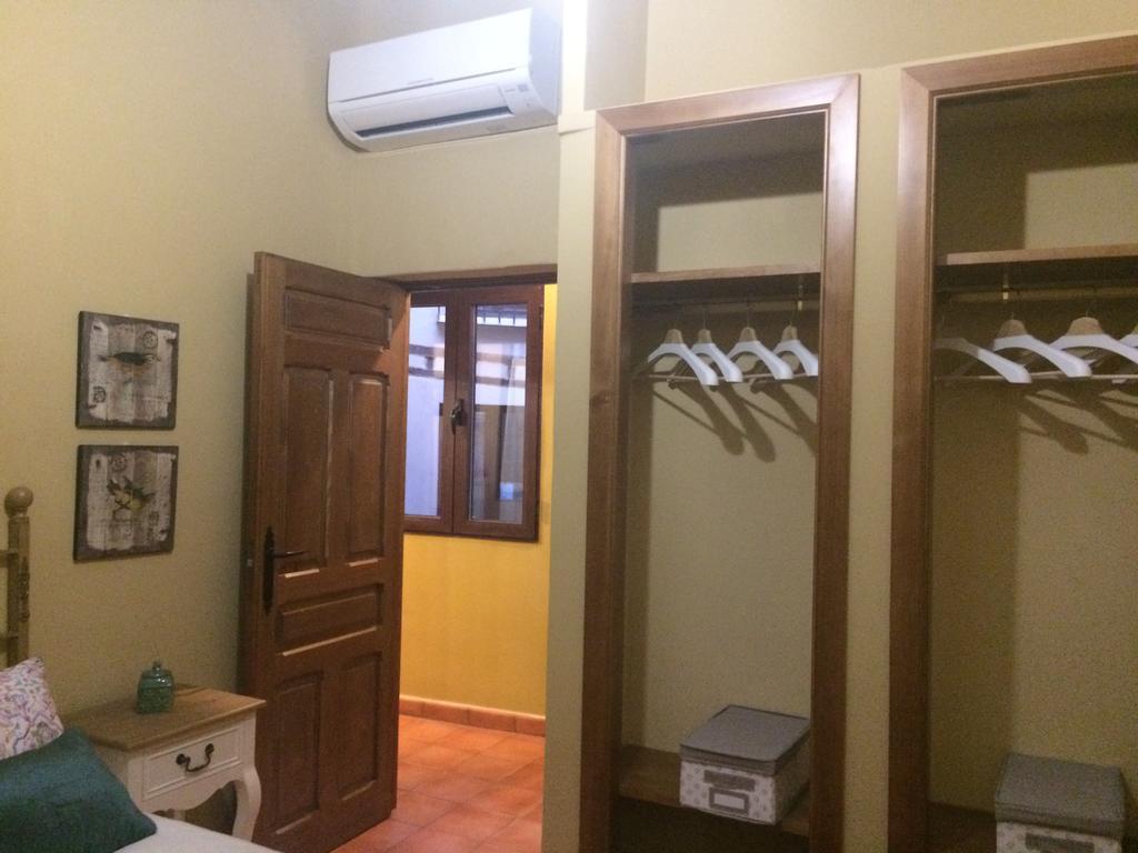 Apartamentos Coliseo Toledo Eksteriør billede