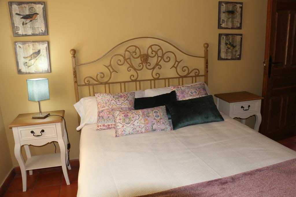 Apartamentos Coliseo Toledo Eksteriør billede